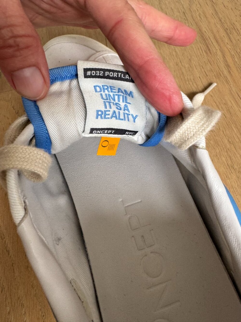 Oncept Portland Blue Leather Sneakers Worn Once Like New White Sz 7 - Picture 5 of 7
